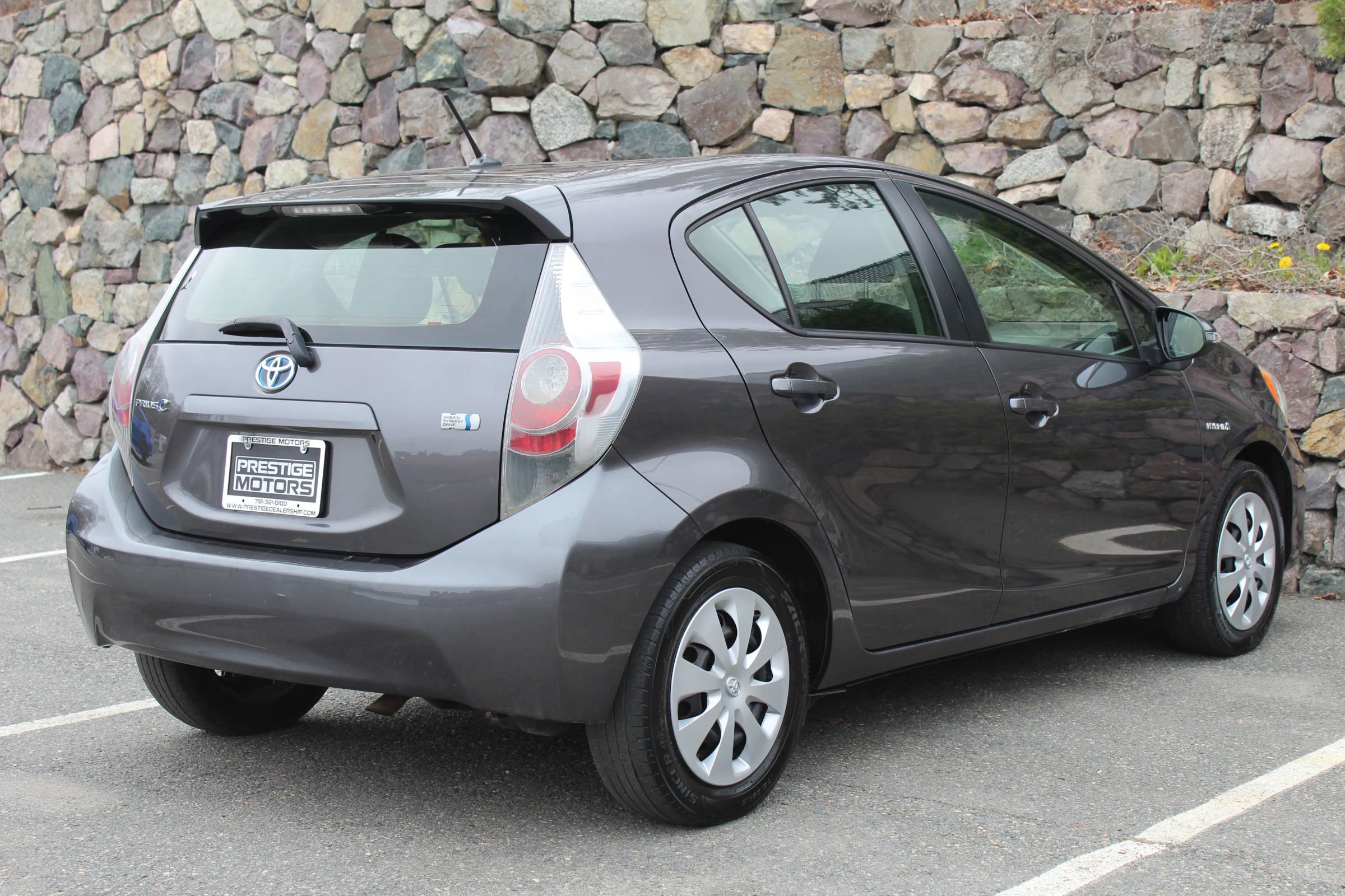 Used 2013 Toyota Prius C Two FWD image 9
