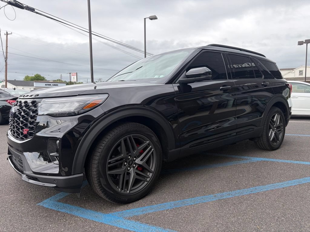 Used 2026 Ford Explorer ST w/ Sun And Sound Package AWD/4WD image 10