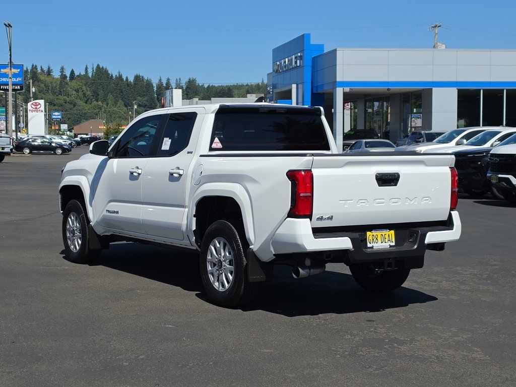 New 2026 Toyota Tacoma SR5 AWD/4WD image 4