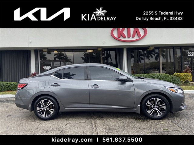 Used 2022 Nissan Sentra SV w/ Trunk Package image 2