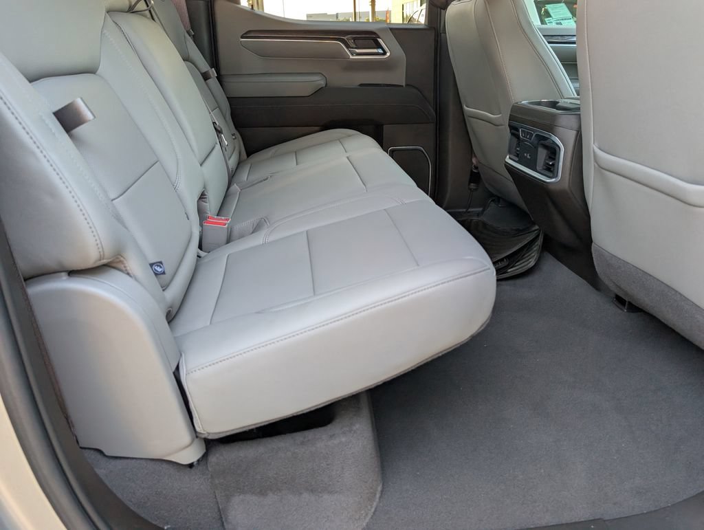 Certified 2022 Chevrolet Silverado 1500 LTZ w/ Technology Package RWD image 25