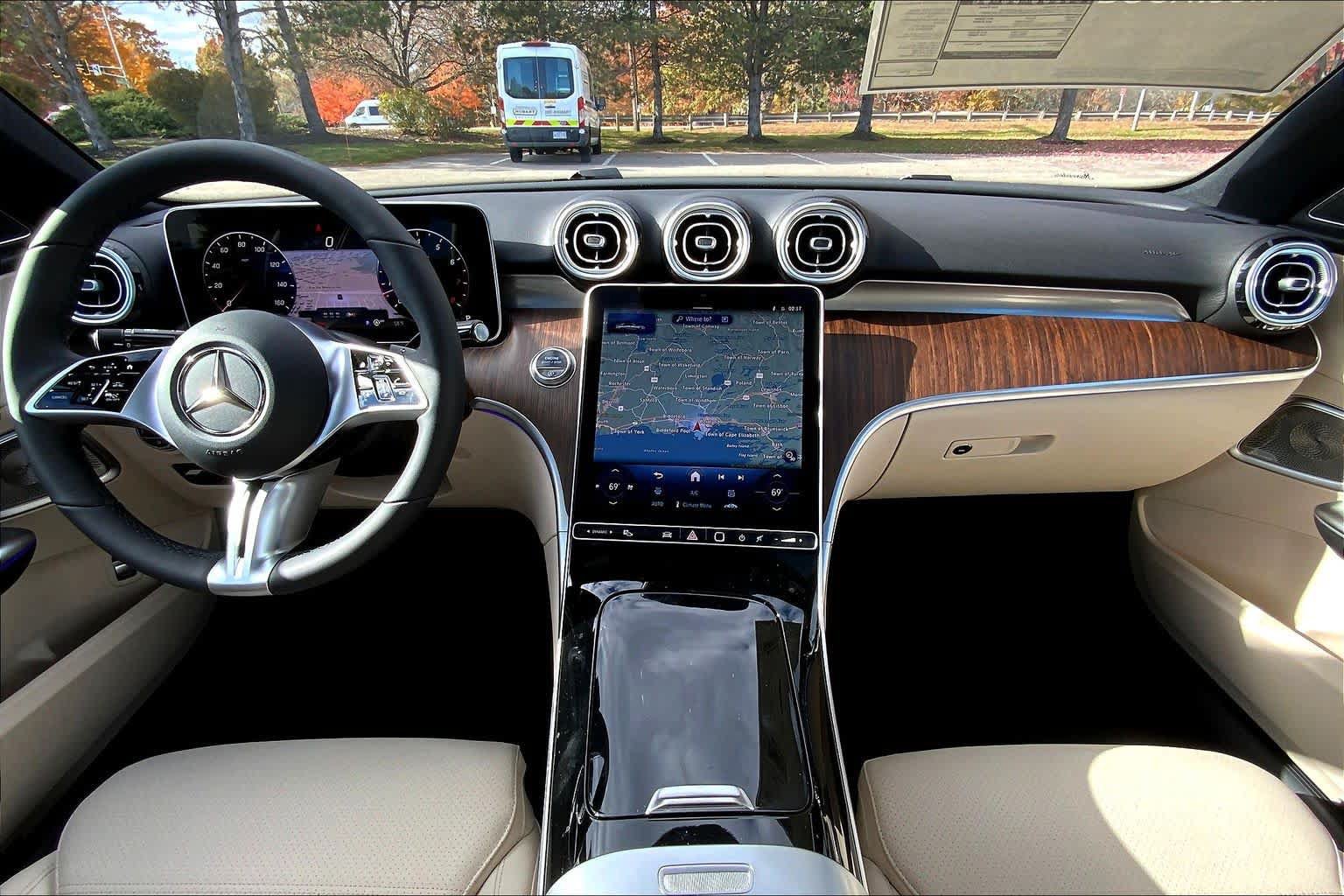 Certified 2026 Mercedes-Benz C 300 4MATIC Sedan image 5