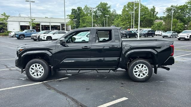 New 2026 Toyota Tacoma SR5 AWD/4WD image 4