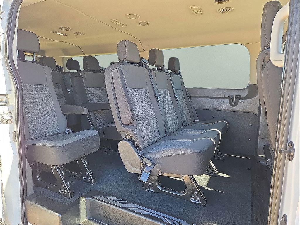 Used 2023 Ford Transit 350 XLT image 16