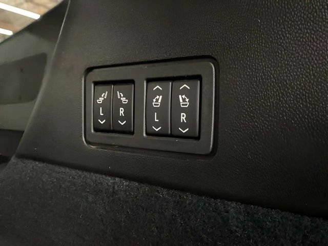 Used 2024 Cadillac XT6 Sport AWD/4WD image 61