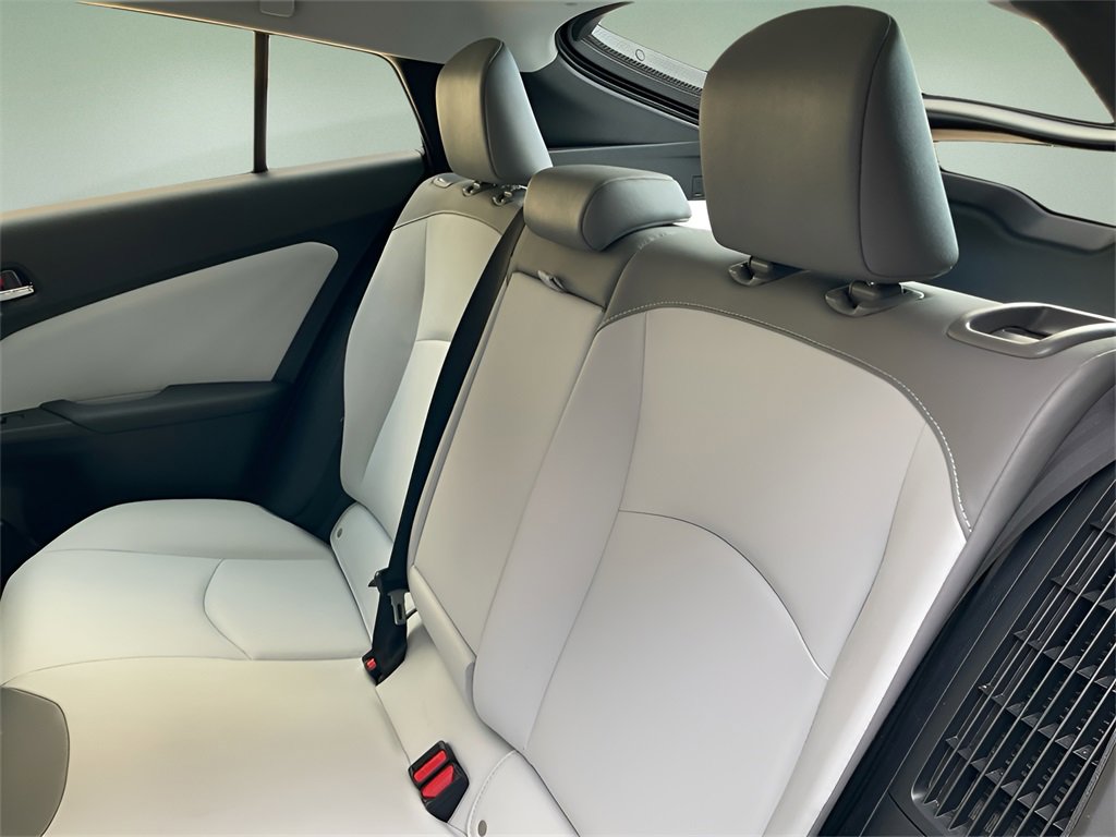 Used 2022 Toyota Prius Prime Limited image 13