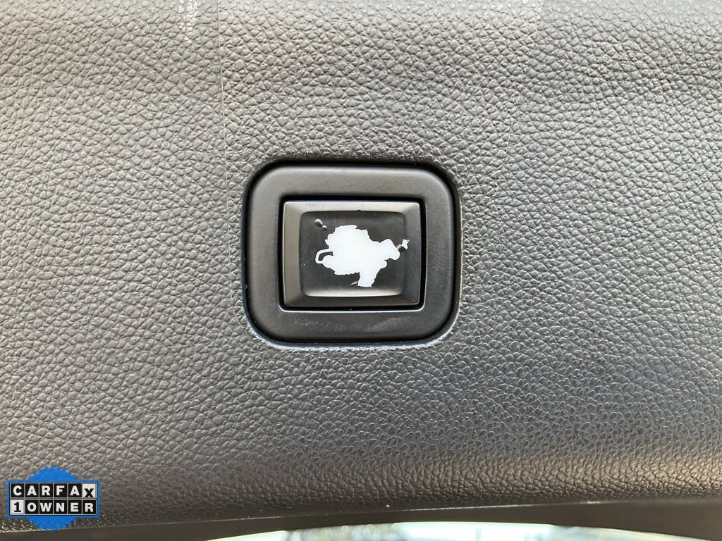 Used 2020 Buick Enclave Avenir w/ Avenir Technology Package image 11