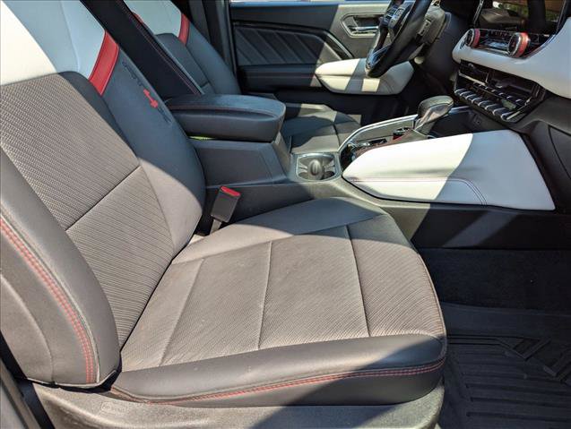 Used 2024 GMC Canyon AT4X AWD/4WD image 18