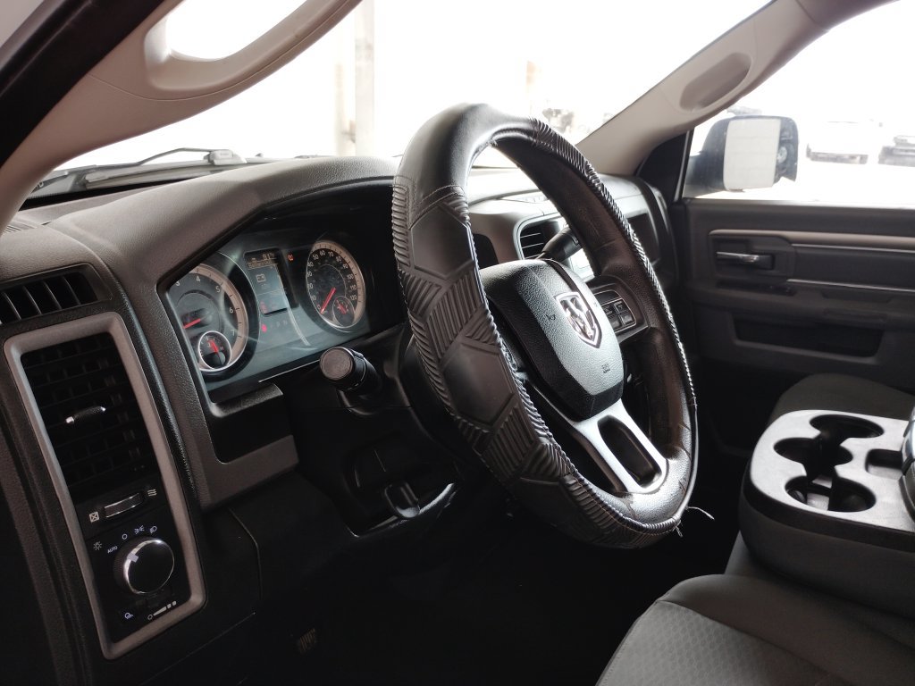 Used 2017 RAM 2500 Tradesman w/ Power & Remote Entry Group RWD image 25