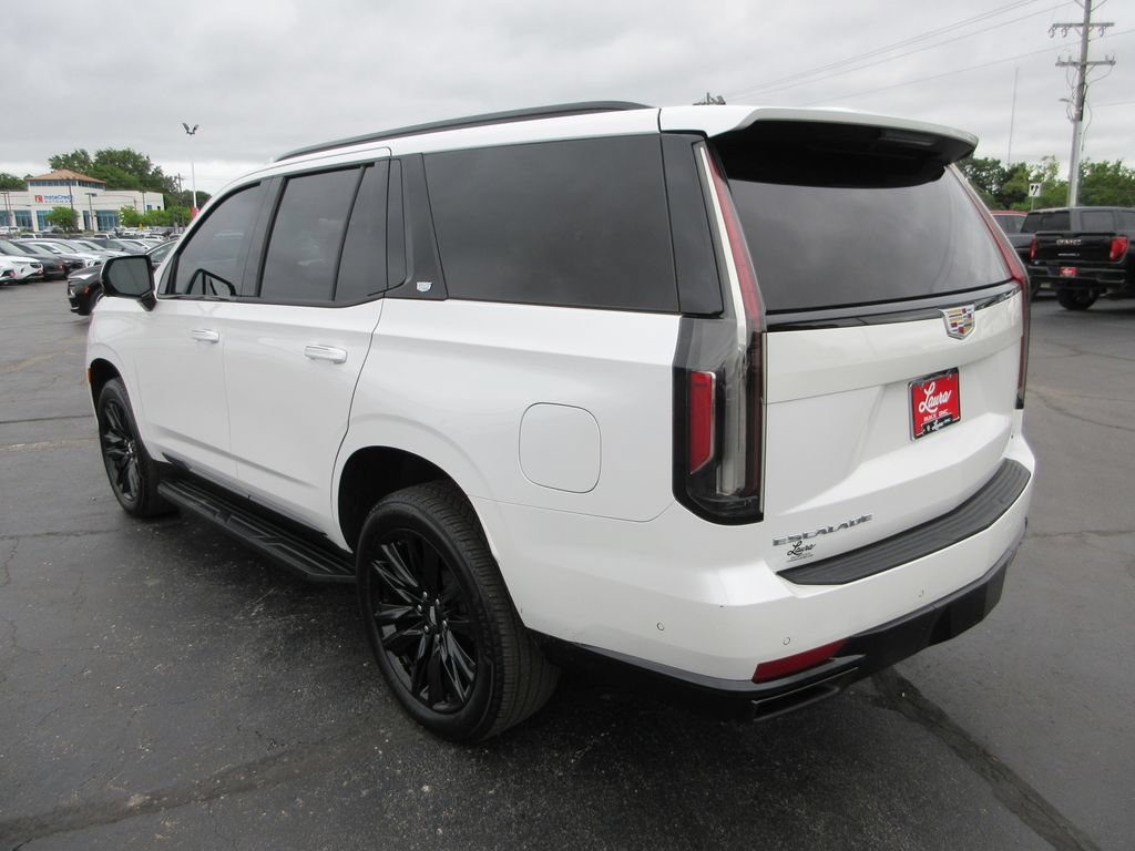 Certified 2021 Cadillac Escalade Sport AWD/4WD image 8
