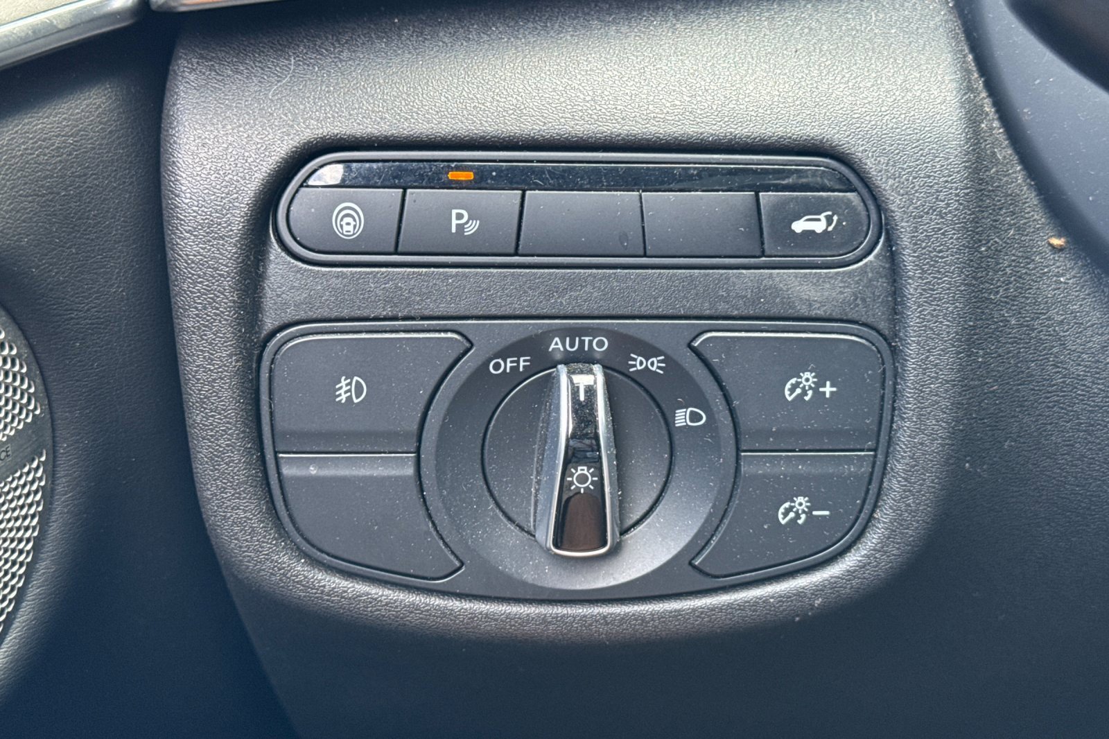 Used 2019 INFINITI QX50 Essential w/ Sensory Package image 42