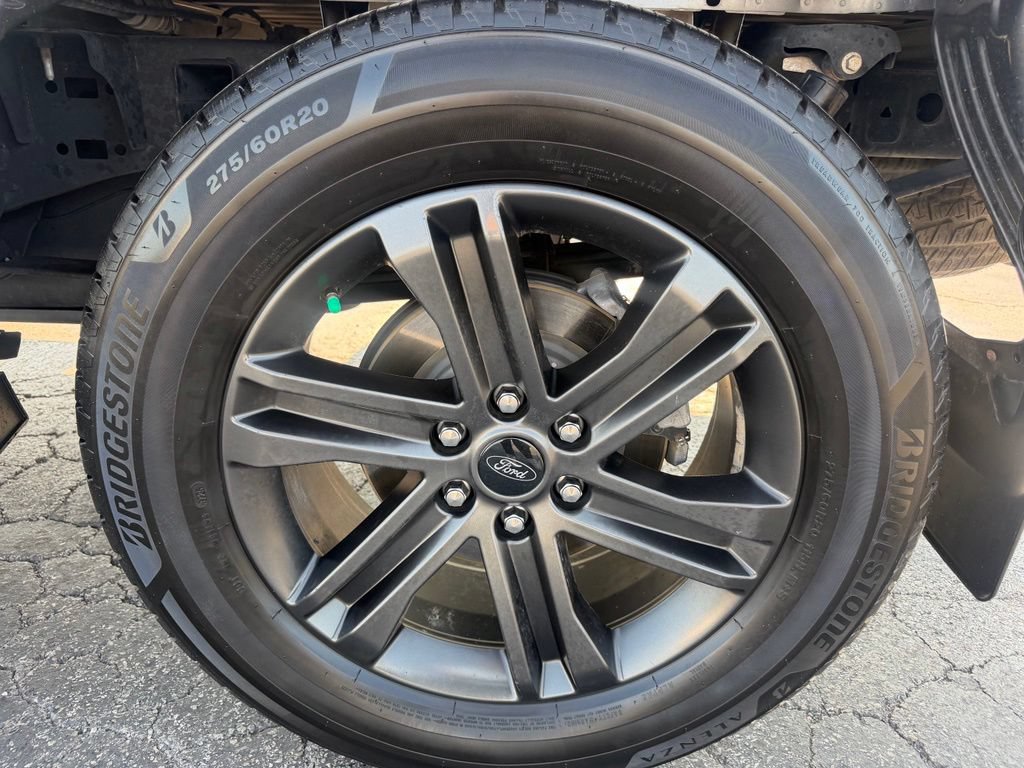 Used 2022 Ford F150 XLT w/ Equipment Group 302A High AWD/4WD image 13