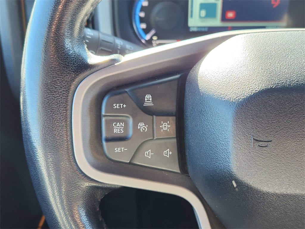 Used 2024 Ford Bronco Badlands image 14