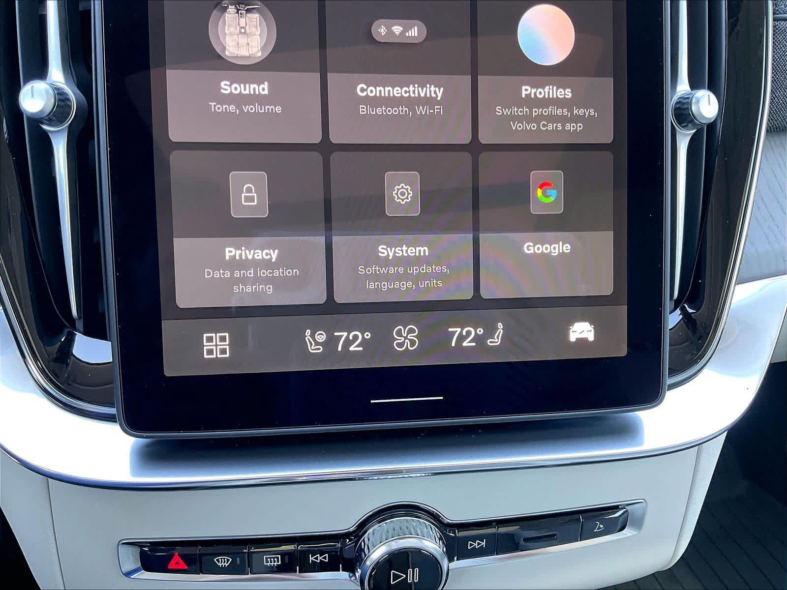 New 2027 Volvo XC90 B6 Ultra AWD/4WD image 22