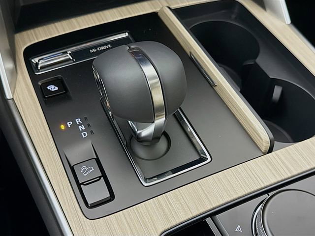 New 2025 MAZDA CX-90 Plug-In Hybrid w/ Preferred image 16