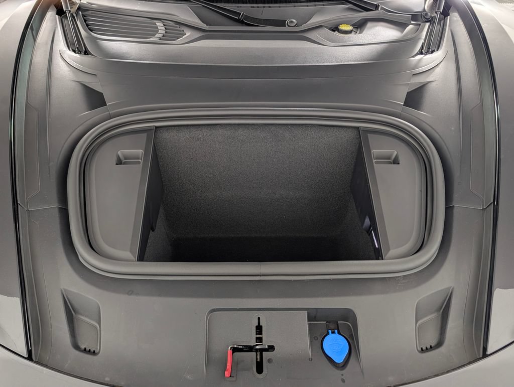 New 2026 Porsche Taycan AWD/4WD image 18