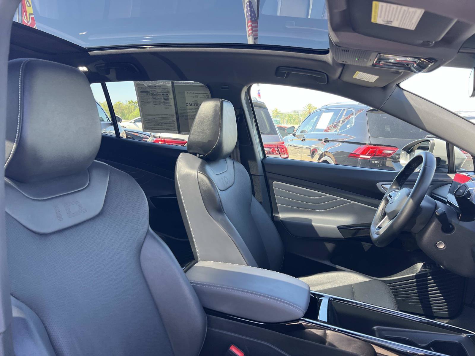 Certified 2023 Volkswagen ID.4 Pro S RWD image 32