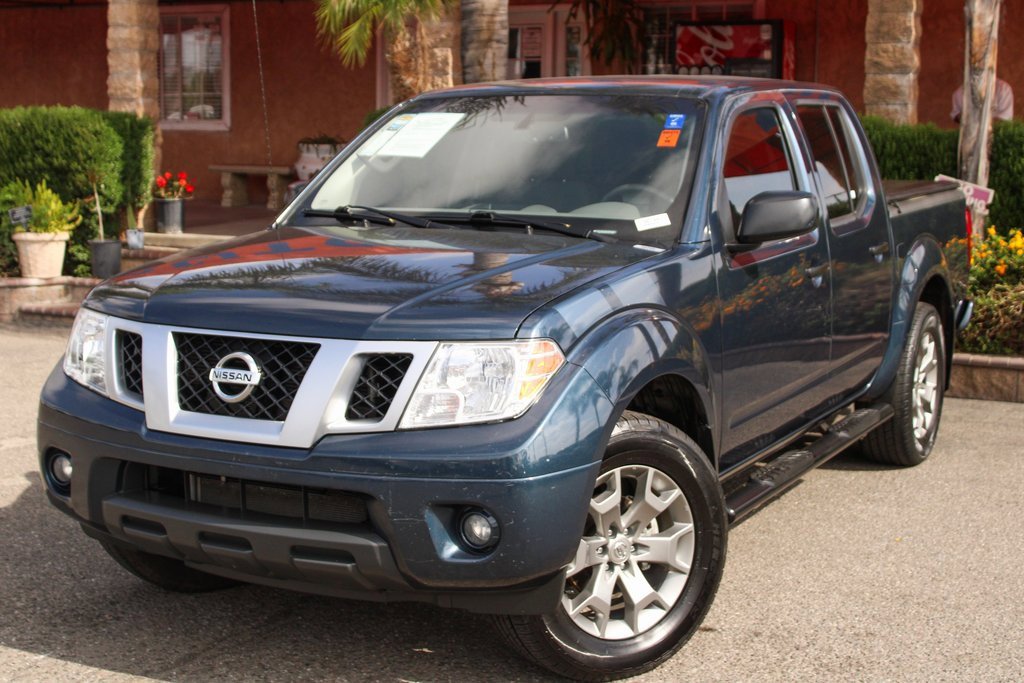 Used 2020 Nissan Frontier SV image 4