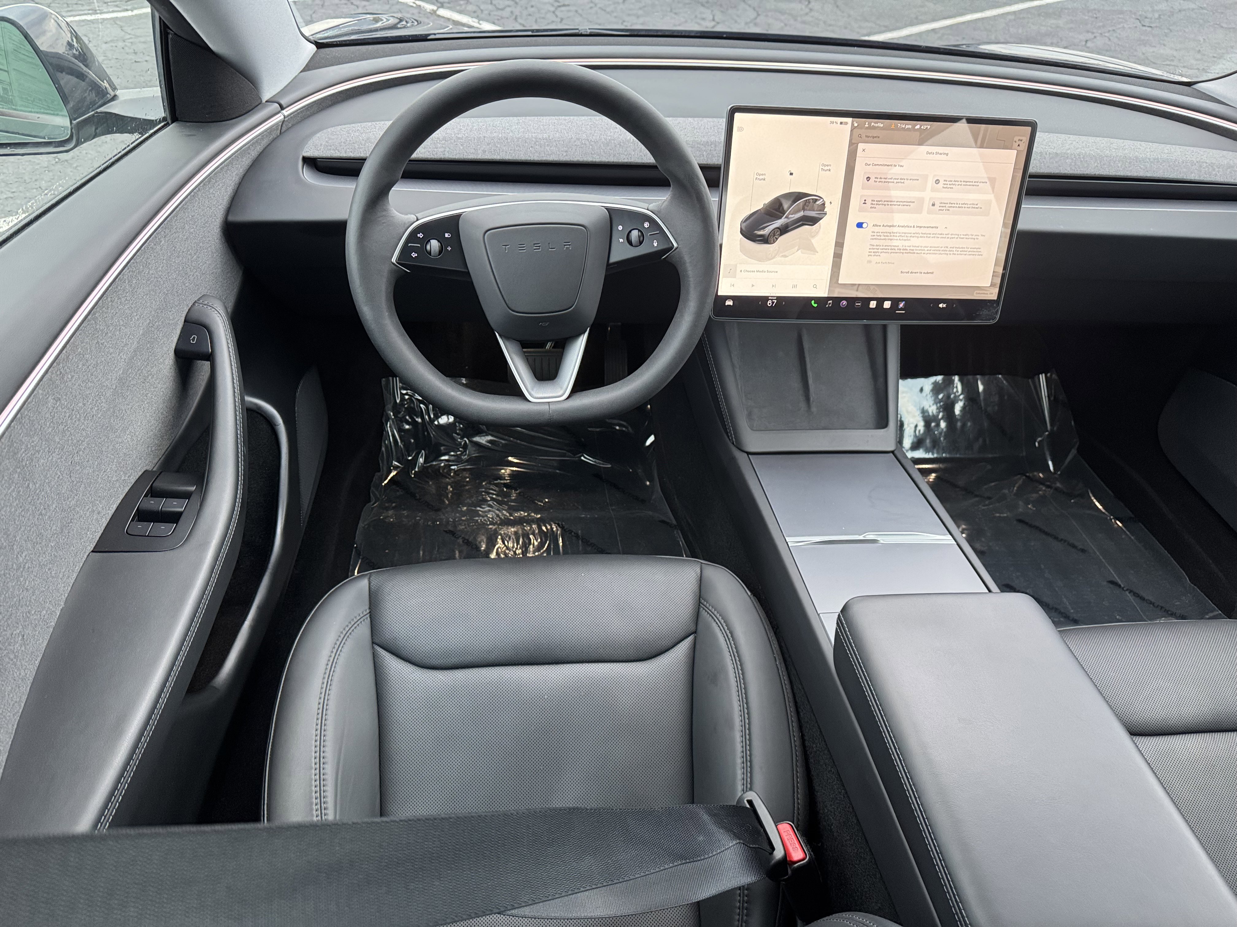 Used 2024 Tesla Model 3 Standard Range image 25