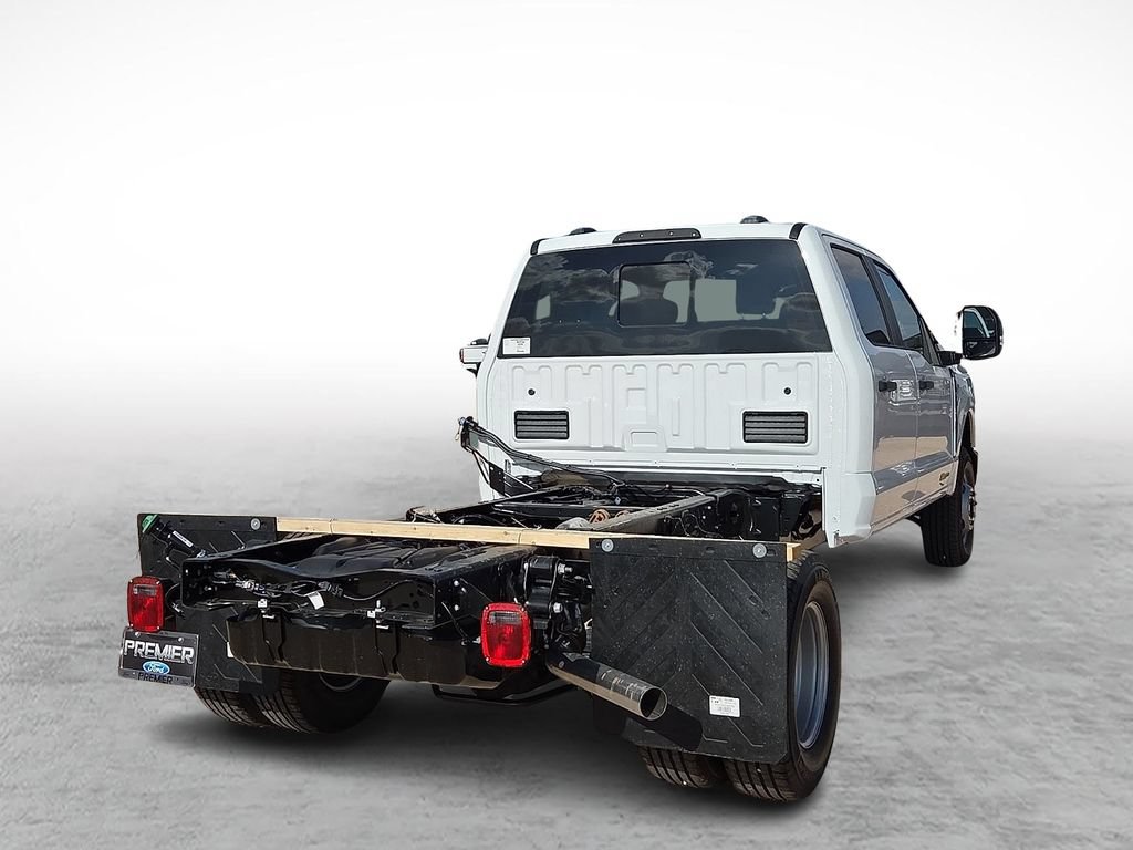 New 2026 Ford F350 XL w/ XL Chrome Package AWD/4WD image 10