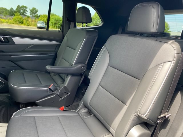 Certified 2025 Buick Enclave Preferred w/ LPO, Floor Liner Package FWD image 18