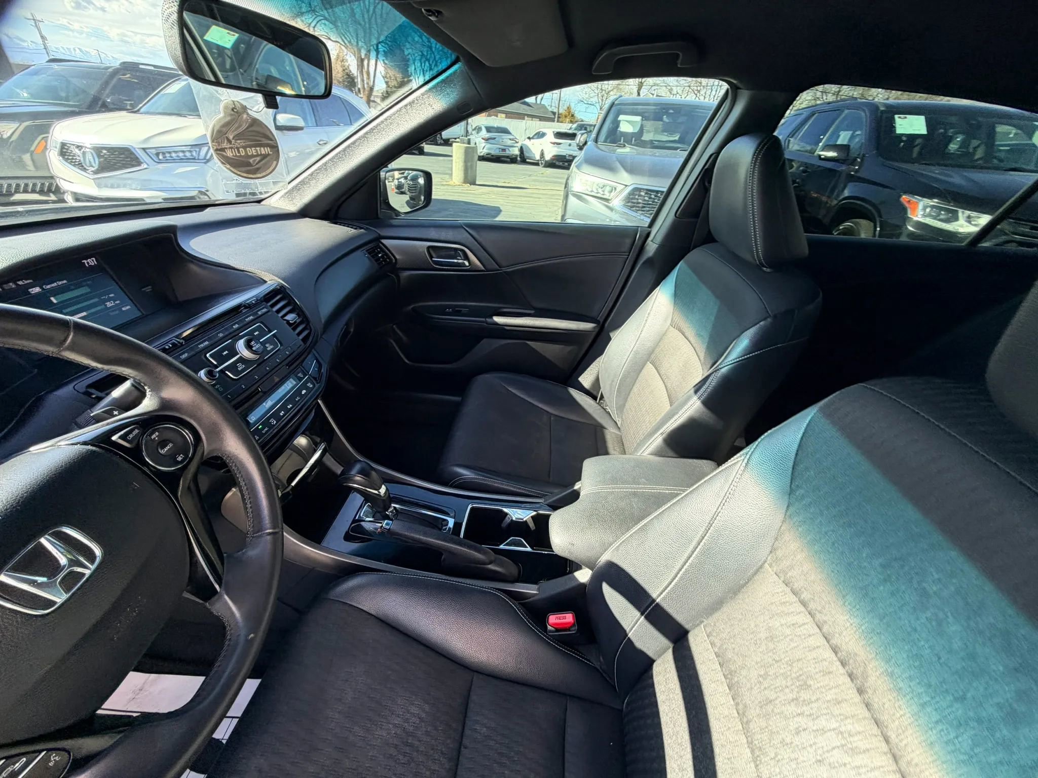 Used 2016 Honda Accord Sport image 12