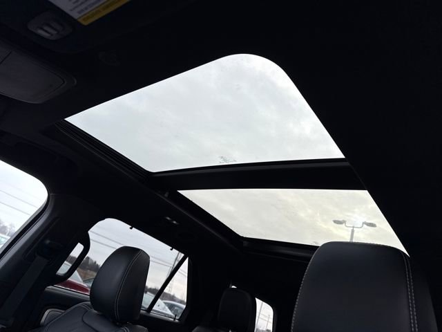 Used 2022 Ford Explorer ST w/ Equipment Group 401A image 25