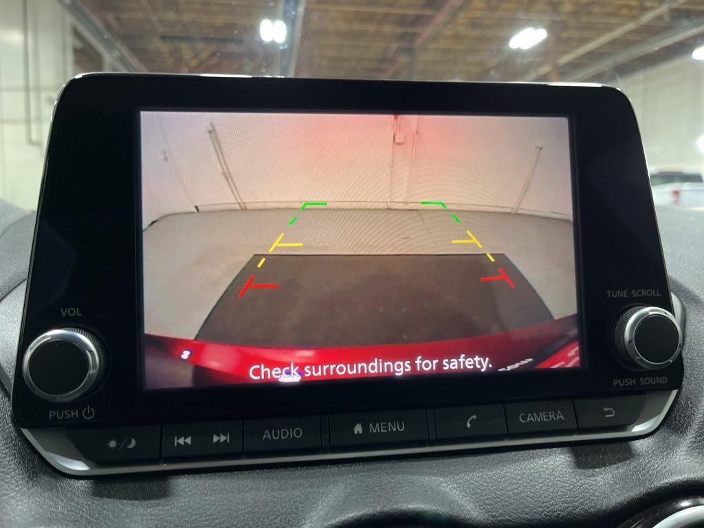 Used 2020 Nissan Sentra SV image 17