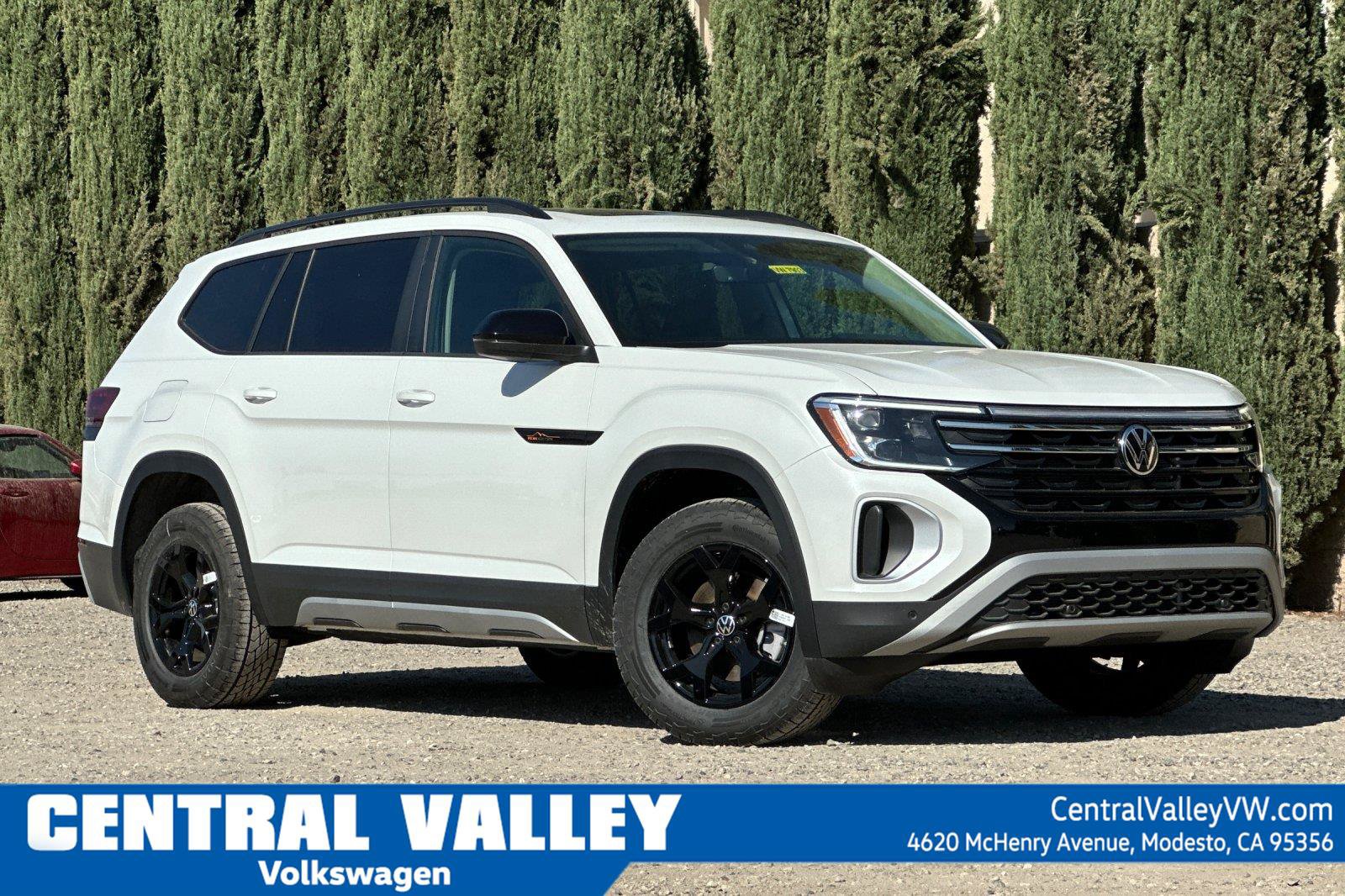 New 2026 Volkswagen Atlas Peak Edition