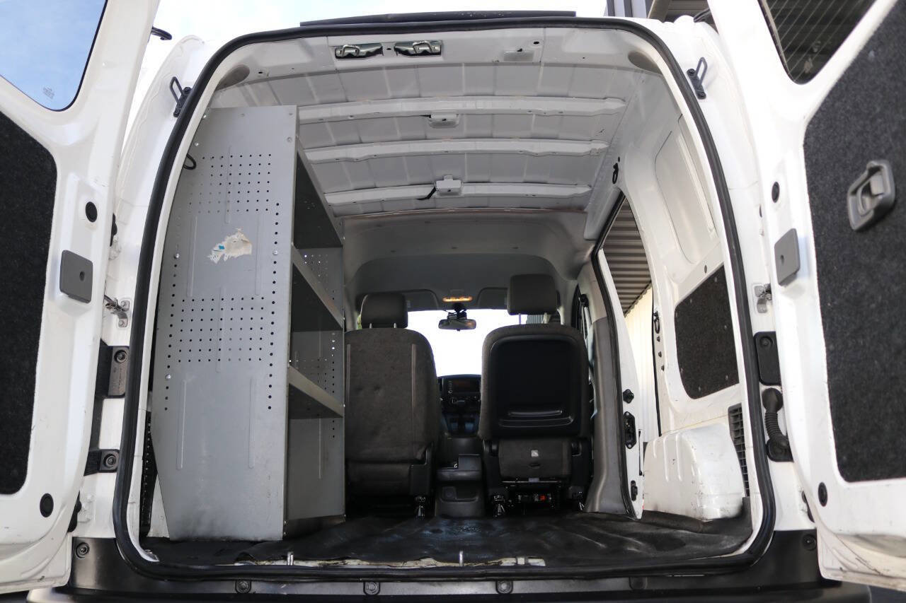 Used 2020 Nissan NV200 S w/ Back Door Glass Package image 70