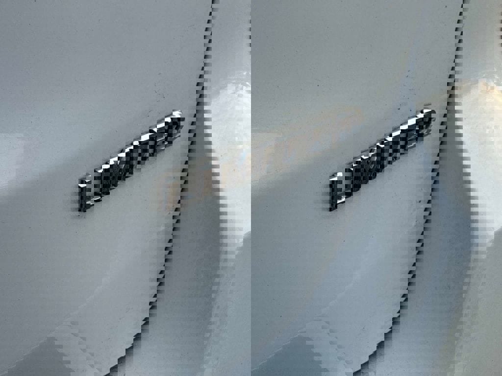 Certified 2022 Jeep Grand Cherokee Limited image 11