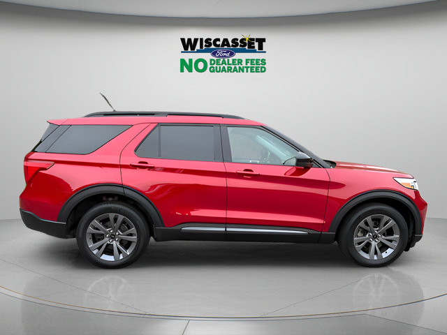 Used 2023 Ford Explorer XLT w/ Equipment Group 202A AWD/4WD image 6