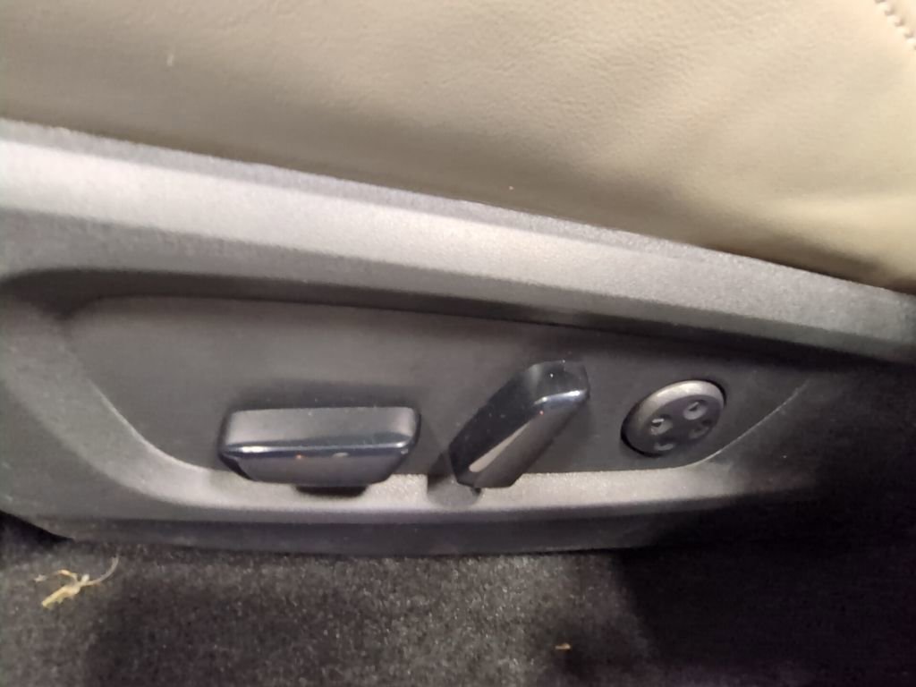 Used 2026 INFINITI QX60 Luxe w/ Cargo Package image 10