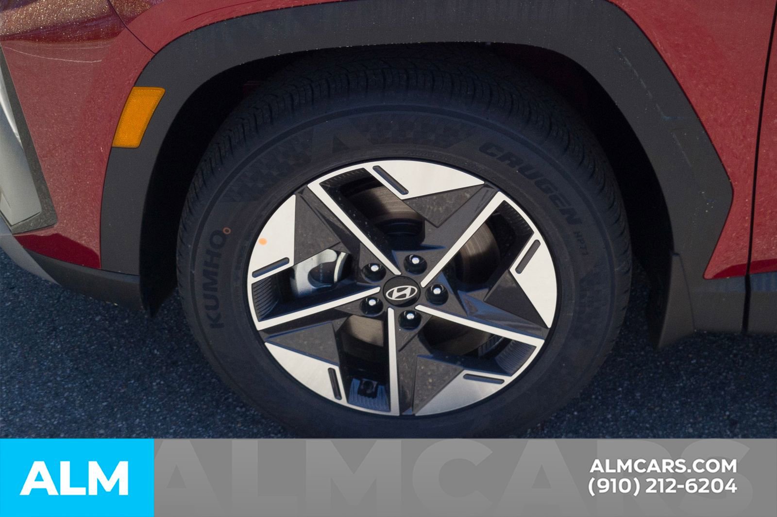 Used 2025 Hyundai Tucson SEL image 12