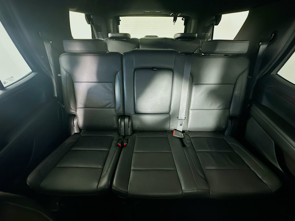 Used 2024 Chevrolet Tahoe LT image 13