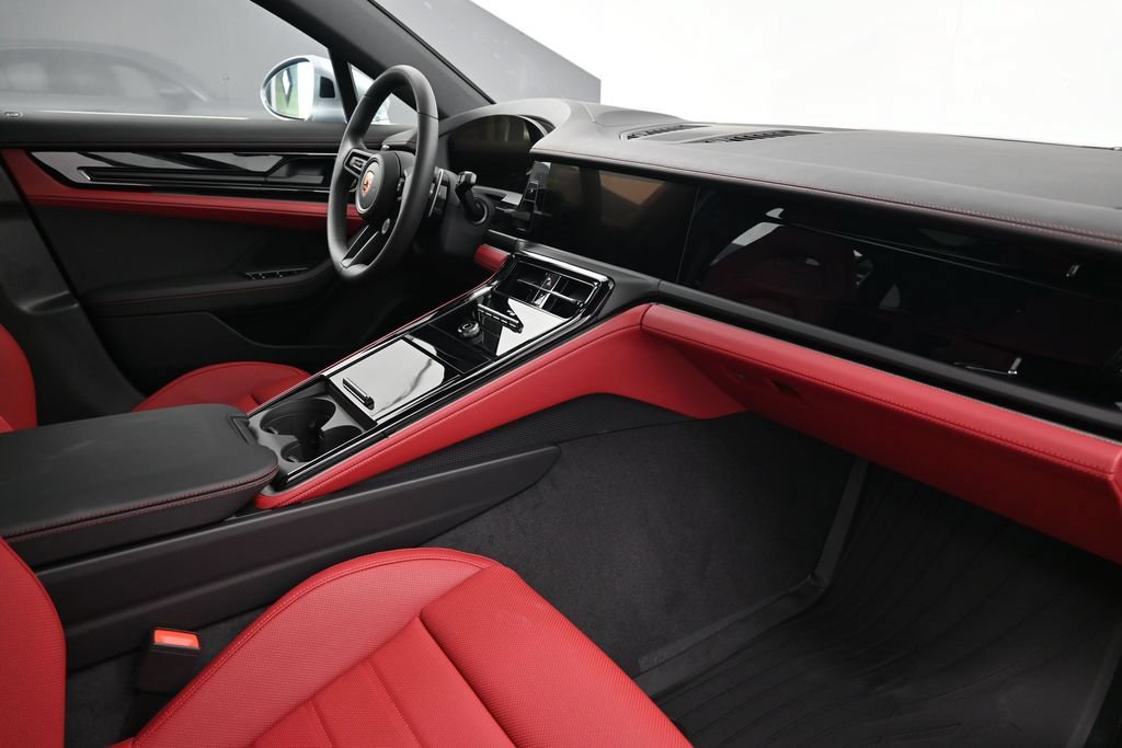 New 2026 Porsche Panamera 4 AWD/4WD image 13