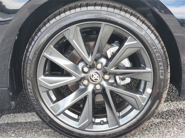 Used 2025 Toyota Corolla SE image 7