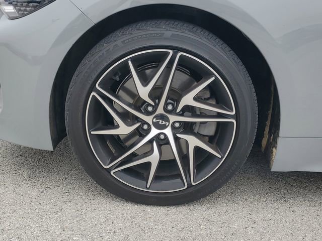 Used 2023 Kia Stinger GT-Line w/ Sun & Sound Package image 7