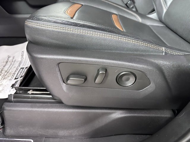 Used 2023 GMC Sierra 1500 AT4 w/ AT4 Premium Package image 22