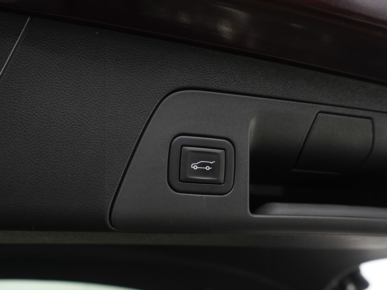 Used 2023 Buick Envision Avenir image 10