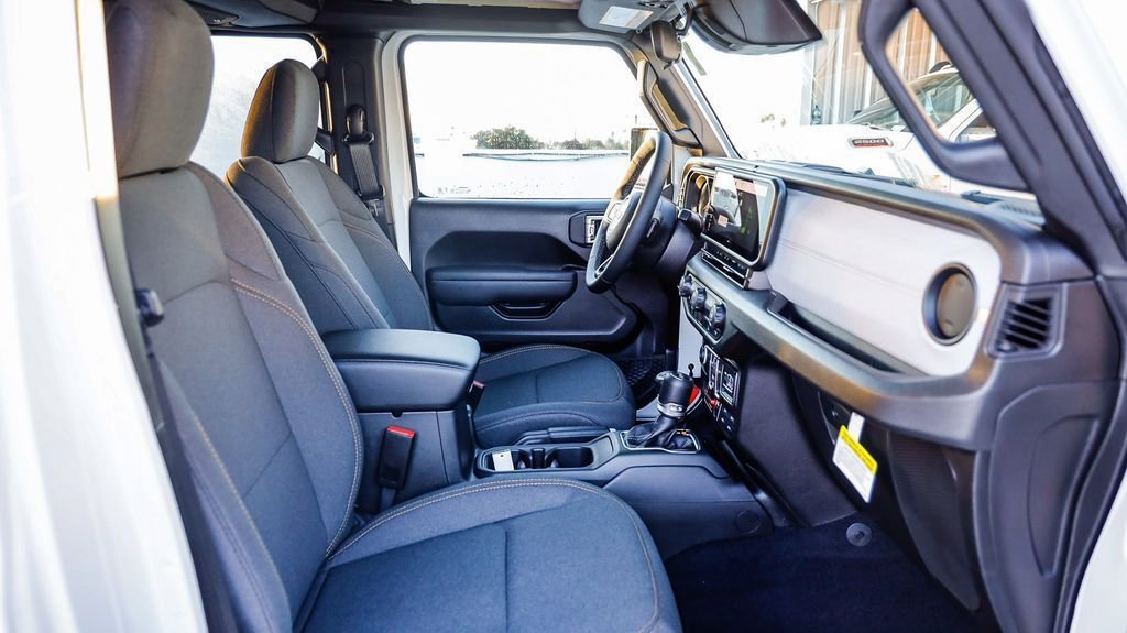 New 2026 Jeep Wrangler Unlimited Sport AWD/4WD image 18