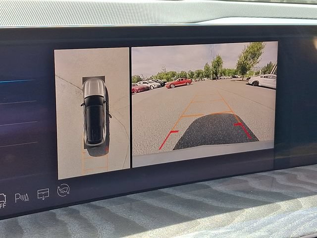 Certified 2025 Cadillac Escalade IQ Sport 2 AWD/4WD image 18