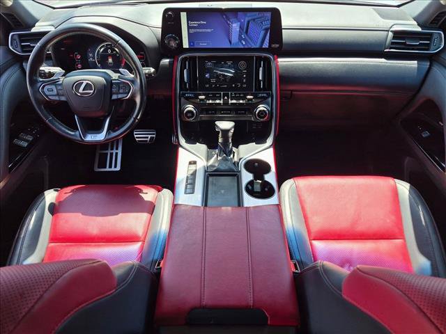 Used 2023 Lexus LX 600 F Sport w/ Accessory Package (Z1) AWD/4WD image 15