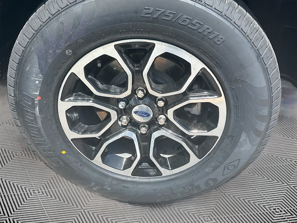 Used 2023 Ford Expedition XLT RWD image 35