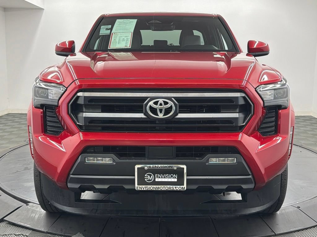 Used 2025 Toyota Tacoma SR5 AWD/4WD image 6
