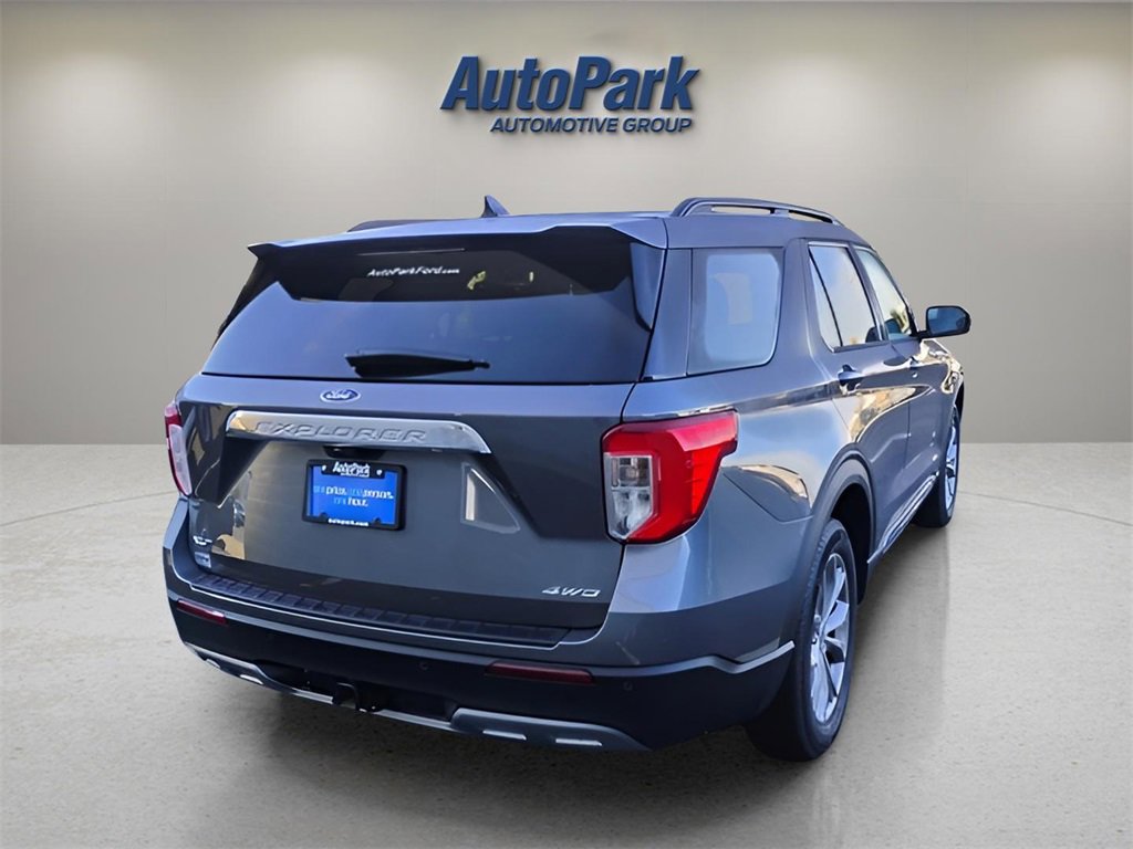 Certified 2023 Ford Explorer XLT w/ Equipment Group 202A image 5