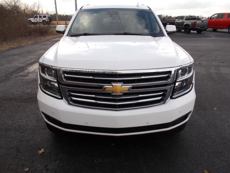 Used 2018 Chevrolet Tahoe LT w/ Luxury Package RWD image 9