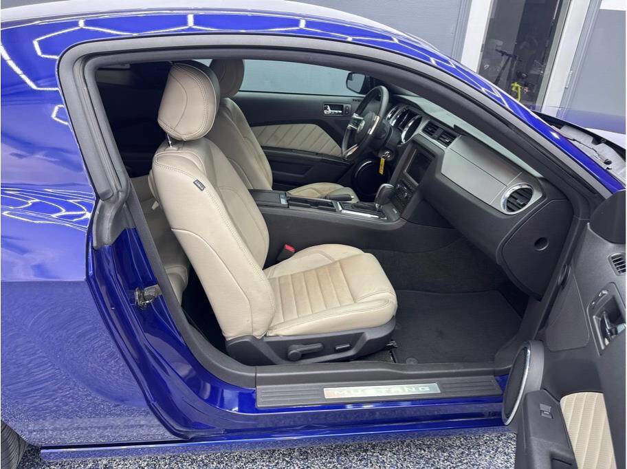 Used 2014 Ford Mustang GT Premium w/ Electronics Package image 15