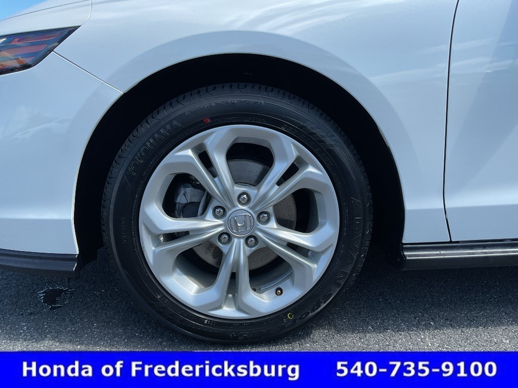 Certified 2023 Honda Accord LX image 9