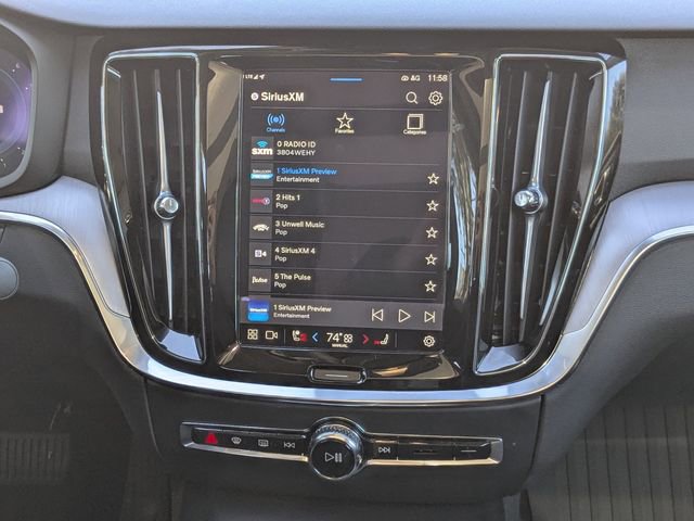 Certified 2025 Volvo S60 B5 Core image 22